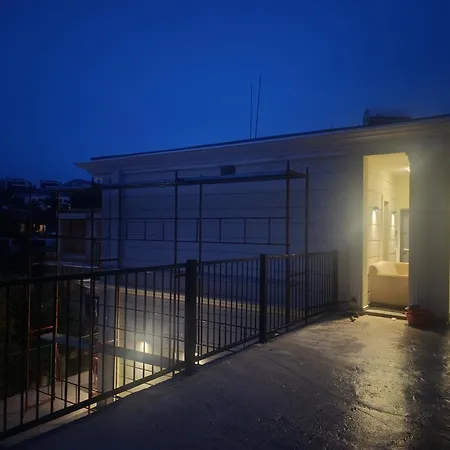 Vila Peleus شقة *